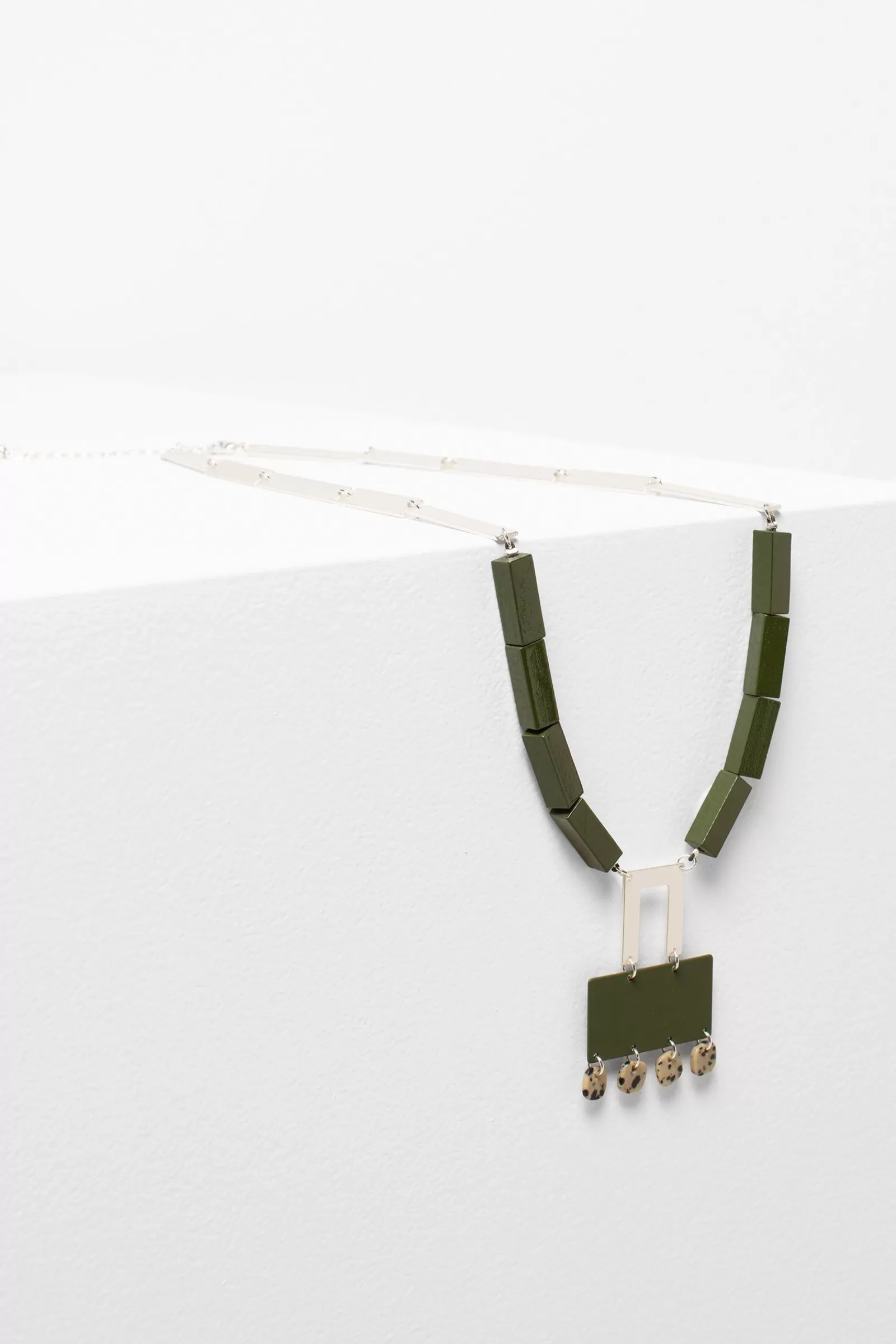 Trina Turk Elk Maddi Necklace
