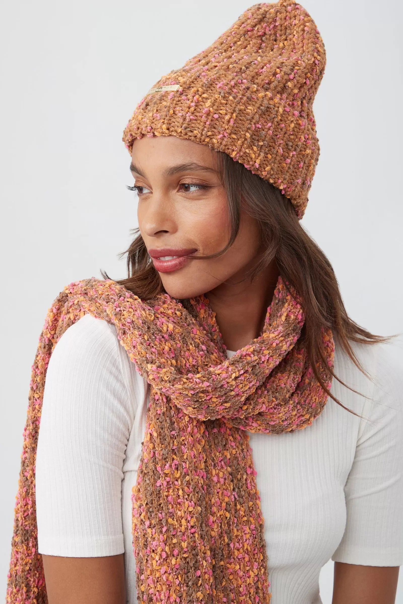 Trina Turk Tt Speckled Knit Beanie And Scarf